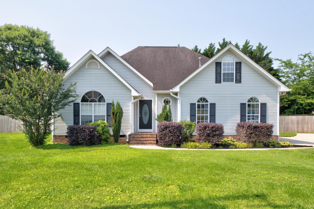 8900 Fox Glen Dr, Ooltewah, TN 37363 - photo 1