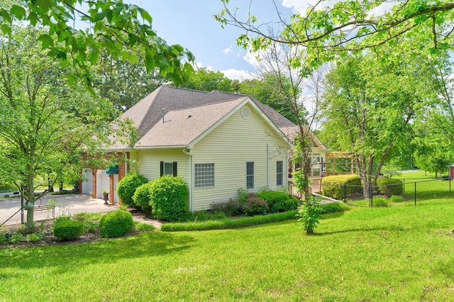 81 Arnold Rd, Rock Spring, GA 30739 - view of property exterior with driveway, roof with shingles, and an attached garage
