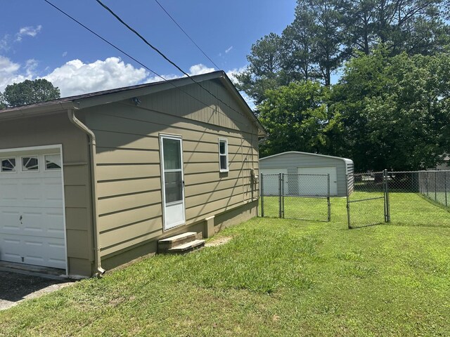 361 Gracie Ave, Ringgold, GA 30736 - view of side of property featuring entry steps, a gate, and a garage