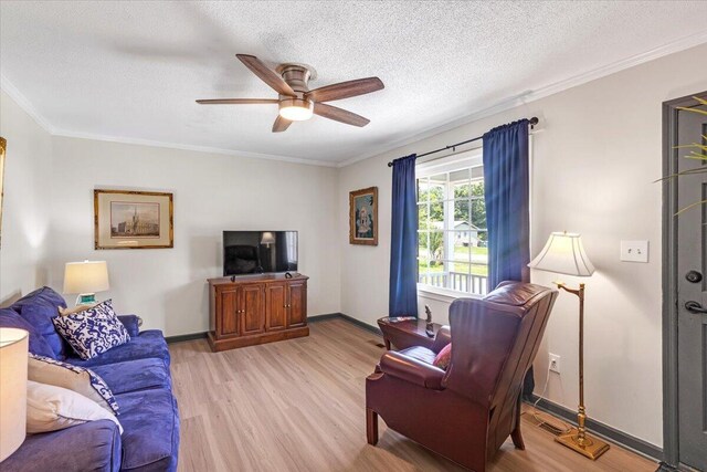 322 Beverly St, Scottsboro, AL 35768 - photo 8