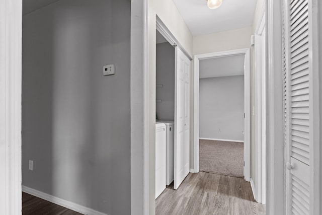 32 S Germantown Rd, Chattanooga, TN 37411 - hall with independent washer and dryer and wood finished floors