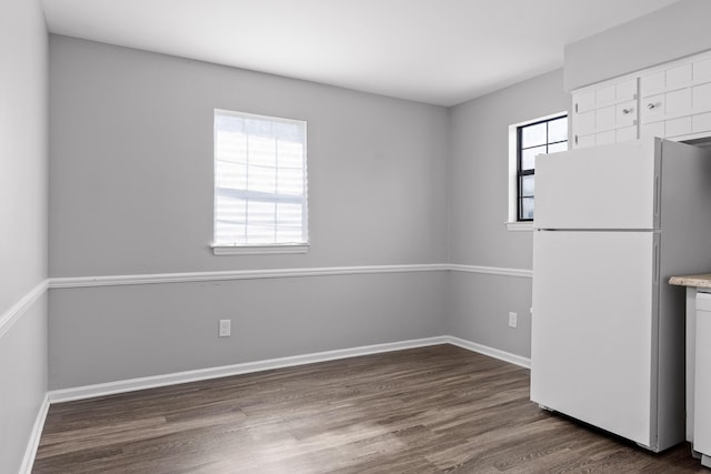 32 S Germantown Rd, Chattanooga, TN 37411 - kitchen featuring freestanding refrigerator and dark wood-style flooring