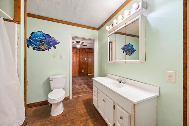 2524 Spring Place Rd SE, Cleveland, TN 37323 - bathroom featuring vanity, toilet, a textured ceiling, wood finished floors, and a shower with shower curtain