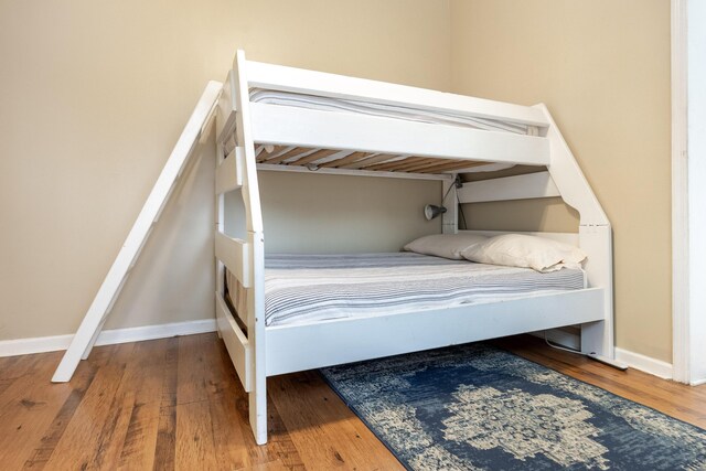 602 Oliver St, Chattanooga, TN 37405 - bedroom with wood finished floors and baseboards