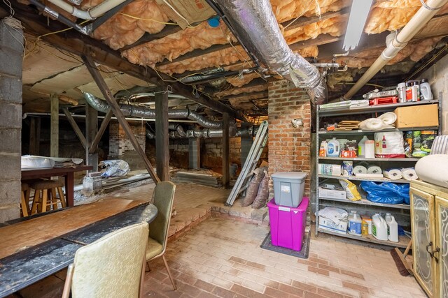 602 Oliver St, Chattanooga, TN 37405 - view of unfinished attic