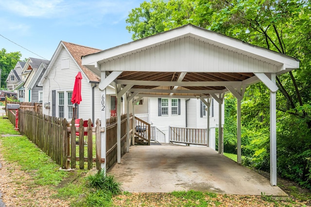 602 Oliver St, Chattanooga, TN 37405 - view of front of house featuring a detached carport and roof with shingles