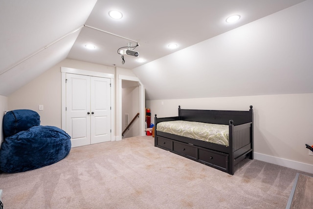 2024 Oak St, Signal Mountain, TN 37377 - bedroom featuring vaulted ceiling, carpet floors, recessed lighting, and a closet