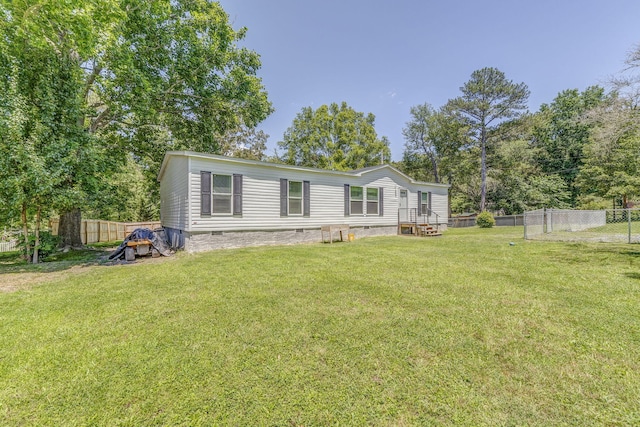 1005 Cohutta Beaverdale Rd, Cohutta, GA 30710 - view of front of property featuring crawl space