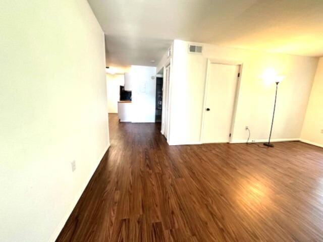 900 Mountain Creek Rd Unit V 478, Chattanooga, TN 37405 - spare room with dark wood-type flooring and baseboards