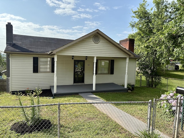 905 Mcadoo St, Clinton, TN 37716 - photo 1