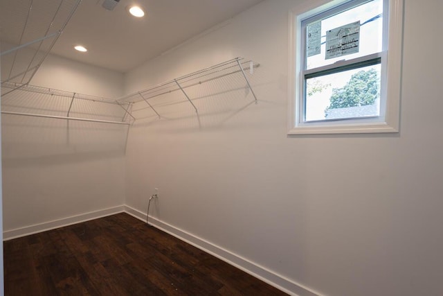 4407 Bennett Rd, Chattanooga, TN 37412 - walk in closet featuring dark wood-style floors