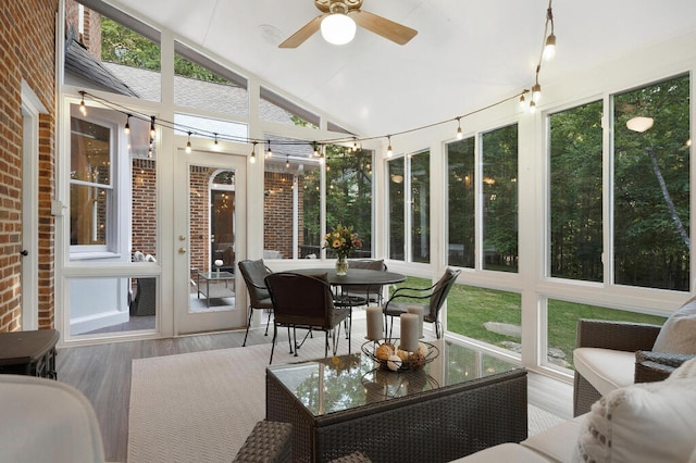 3 Chamblee Ct, Signal Mountain, TN 37377 - sunroom / solarium with ceiling fan, outdoor dining space, vaulted ceiling, and an outdoor hangout area