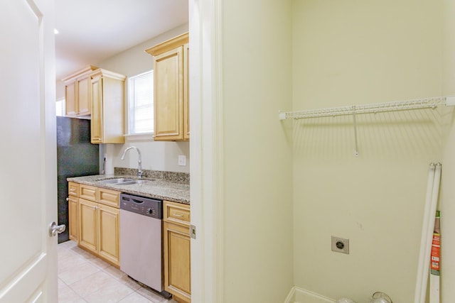 2367 Lake Mist Dr, Chattanooga, TN 37421 - laundry area with hookup for an electric dryer and light tile patterned floors