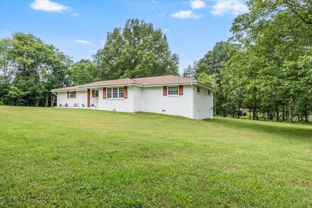 918 Old Lafayette Rd, Chickamauga, GA 30707 - rear view of property with a yard and view of scattered trees
