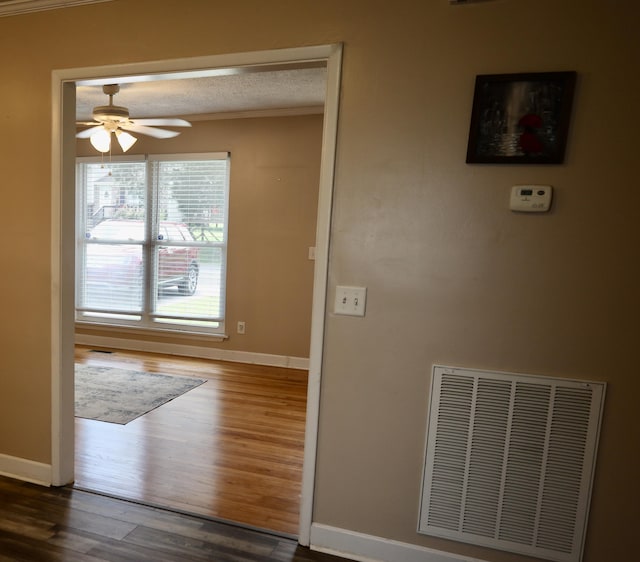 503 Kirby Dr, Cleveland, TN 37323 - interior space featuring wood finished floors, a textured ceiling, and ornamental molding