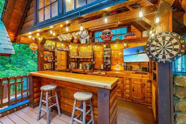 879 Amy Creek Cir, Ellijay, GA 30540 - community bar area with hardwood / wood-style floors and lofted ceiling