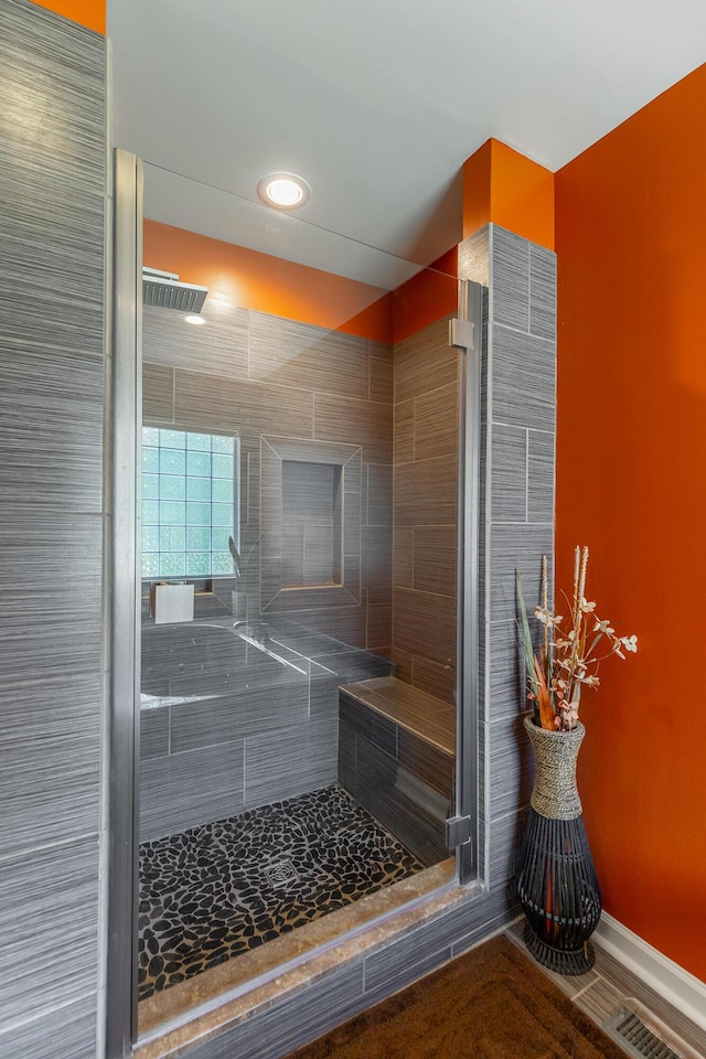 133 Wood Meadow Trl, Ringgold, GA 30736 - full bath with tiled shower and baseboards