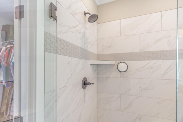 905 Live Oak Rd, Ringgold, GA 30736 - full bath with a shower stall