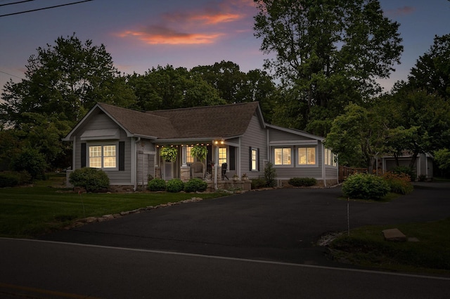 3412 Fairmount Pike, Signal Mountain, TN 37377 - single story home with a porch, a yard, and driveway