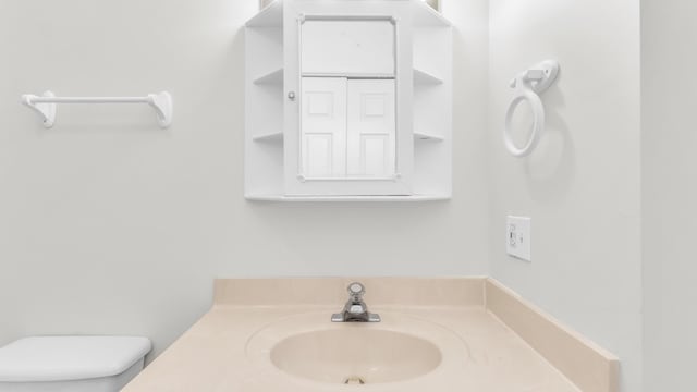 607 Gregory Ln, Lafayette, GA 30728 - bathroom featuring vanity and toilet