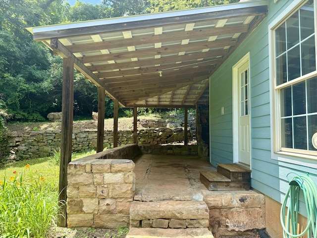 4019 W Rd, Signal Mountain, TN 37377 - view of patio with an attached carport