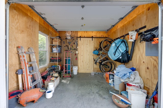 511 Georgia Ave, Signal Mountain, TN 37377 - garage featuring wood walls