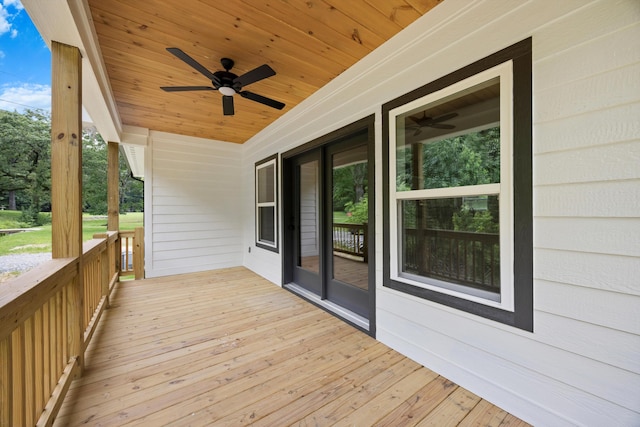 10822 Dallas Hollow Rd, Soddy Daisy, TN 37379 - wooden deck featuring a ceiling fan