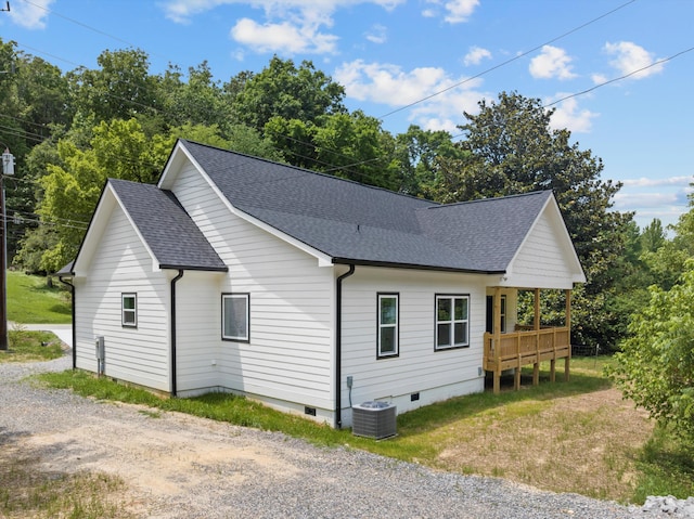 10822 Dallas Hollow Rd, Soddy Daisy, TN 37379 - view of property exterior featuring a shingled roof, crawl space, and driveway