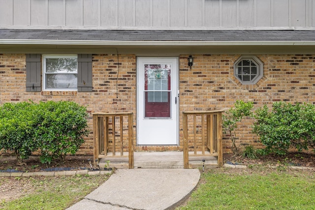 1433 Stratton Place Dr, Chattanooga, TN 37421 - entrance to property with brick siding and board and batten siding