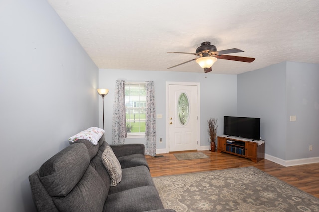 10832 Jenkins Cir, Soddy Daisy, TN 37379