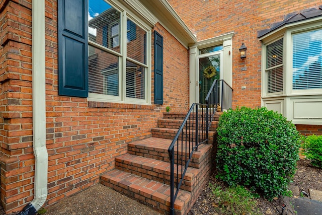 802 Signal Mountain Blvd Unit 121, Signal Mountain, TN 37377 - doorway to property featuring brick siding