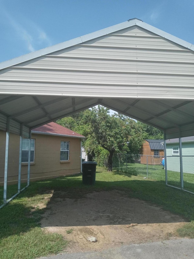 1513 Mountain View Ct, Chattanooga, TN 37409 - view of parking / parking lot featuring a detached carport