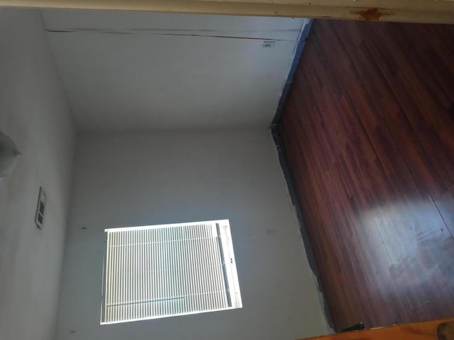 1513 Mountain View Ct, Chattanooga, TN 37409 - view of empty room