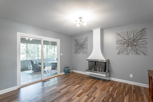 409 Caraway Turn, Chattanooga, TN 37415 - empty room with wood finished floors and a textured ceiling