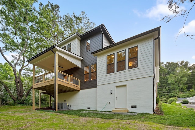 4206 Oakland Ter N, Red Bank, TN 37415 - back of property featuring a ceiling fan, a wooden deck, a yard, and crawl space