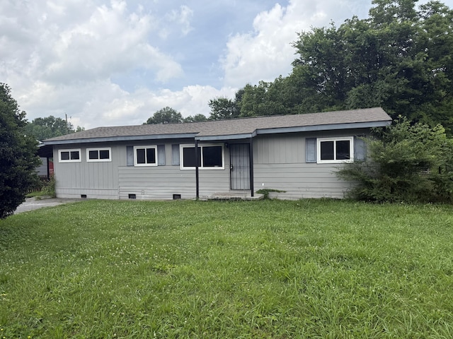 5007 Jarrett Rd, Chattanooga, TN 37416 - single story home with crawl space and a front yard