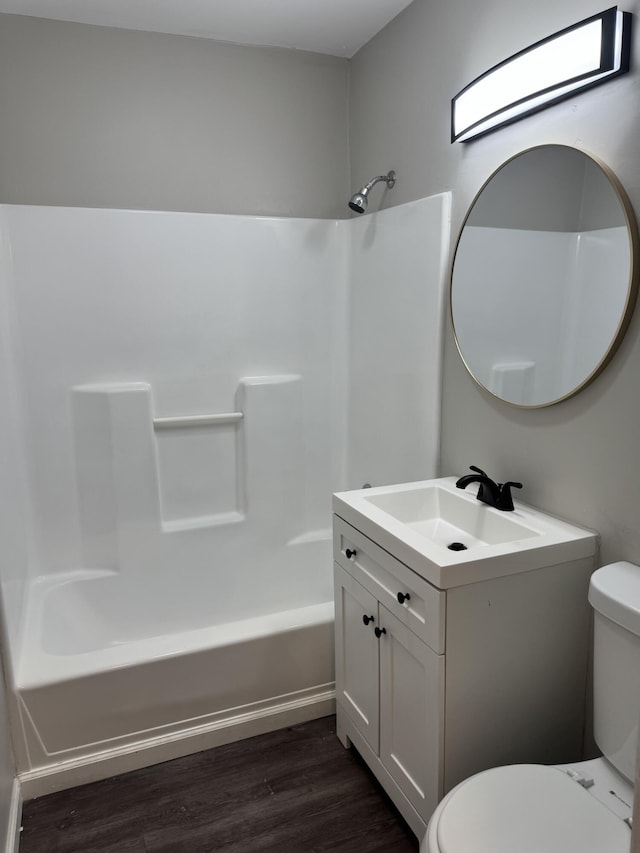 115 Palm Beach Ave, Rossville, GA 30741 - bathroom with vanity, tub / shower combination, and wood finished floors