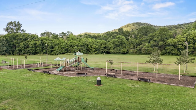 900 Mountain Creek Rd Unit E66, Chattanooga, TN 37405 - community playground featuring a yard and a forest view
