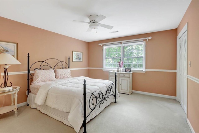 5 Woodland Way, Chattanooga, TN 37419 - bedroom featuring light carpet, a closet, and a ceiling fan