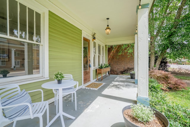 4503 Saint Elmo Ave, Chattanooga, TN 37409 - view of porch