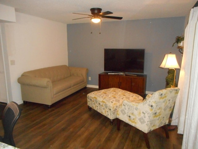 1515 Pheasant Run Pl, Hixson, TN 37343