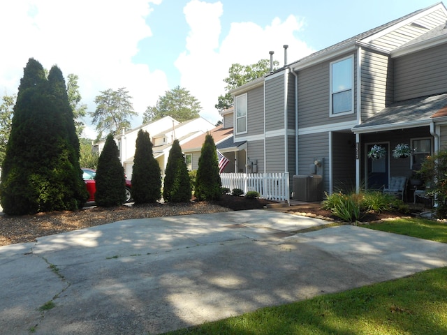 1515 Pheasant Run Pl, Hixson, TN 37343