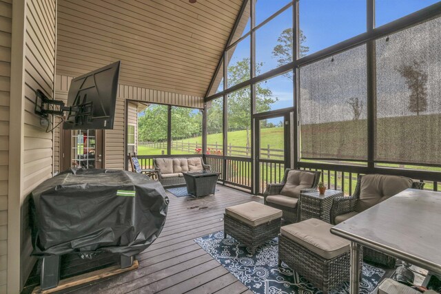 231 Turkey Run, Flintstone, GA 30725 - sunroom with an outdoor living space and vaulted ceiling