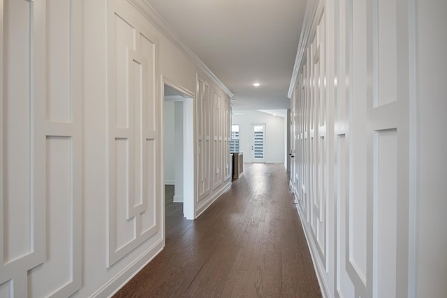 101 Lemonade St, Chattanooga, TN 37421 - corridor featuring dark wood finished floors and baseboards