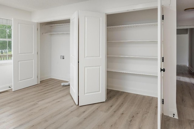 8208 Hixson Springs Rd, Signal Mountain, TN 37377 - view of closet