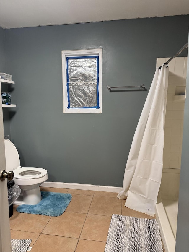 78 Mcdonough St, Dunlap, TN 37327 - bathroom featuring tile patterned floors and tiled shower