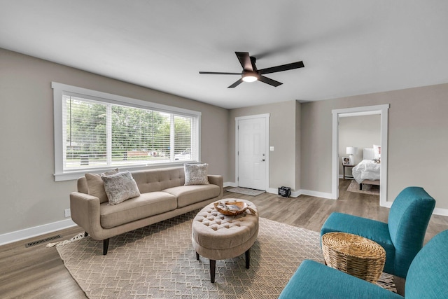 185 Block Rd, Rossville, GA 30741 - living area featuring wood finished floors and a ceiling fan
