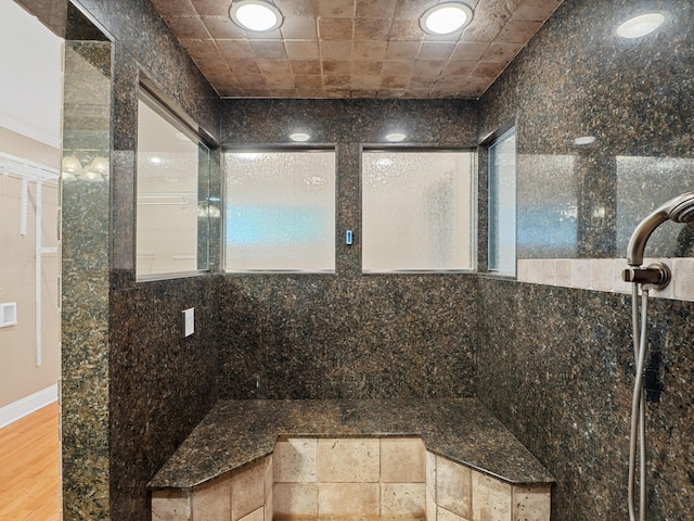 957 Elaine Trl, Chattanooga, TN 37421 - full bathroom with a tile shower, ornamental molding, recessed lighting, and wood finished floors