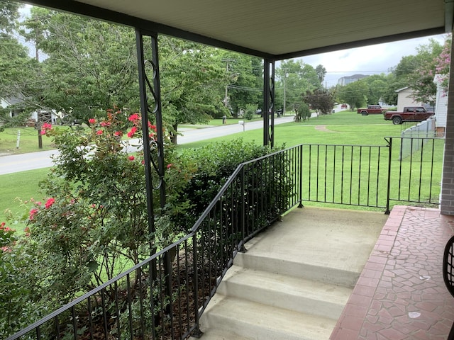 1322 Vance Rd, Chattanooga, TN 37421 - view of stairs