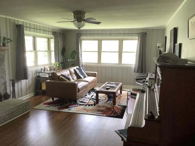 1322 Vance Rd, Chattanooga, TN 37421 - living room featuring ornamental molding, ceiling fan, and wood finished floors